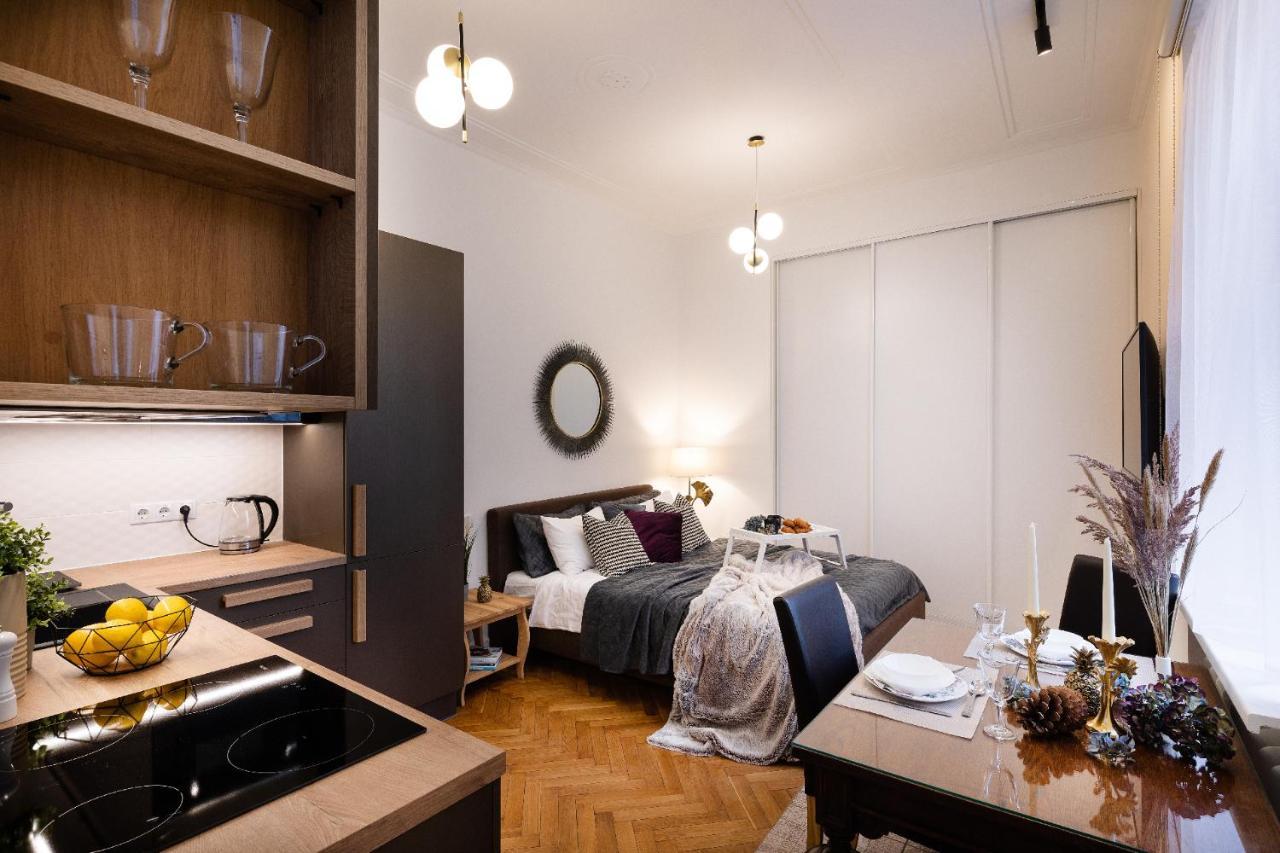 ריגה Brivibas House Design Apartments In City Center מראה חיצוני תמונה